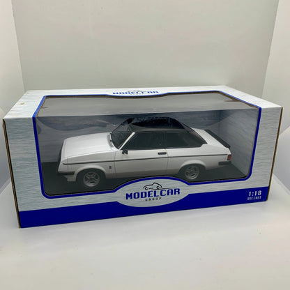 Ford Escort MK II RS 2000 Collectable Cars 1/18 Scale  Cars Stock Car & Banger Toy Tracks