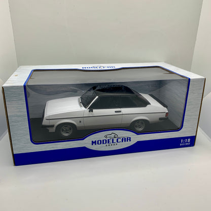 Ford Escort MK II RS 2000 Collectable Cars 1/18 Scale