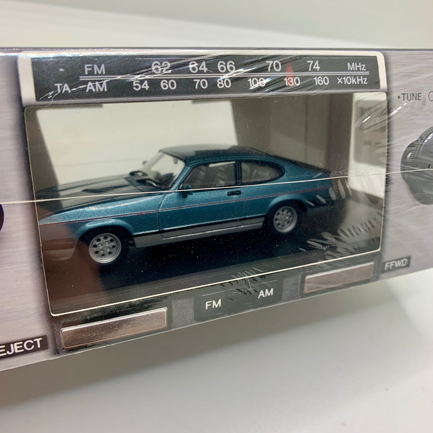 Iconic Ford Capri Collectable Classic Cars 1/43 Scale