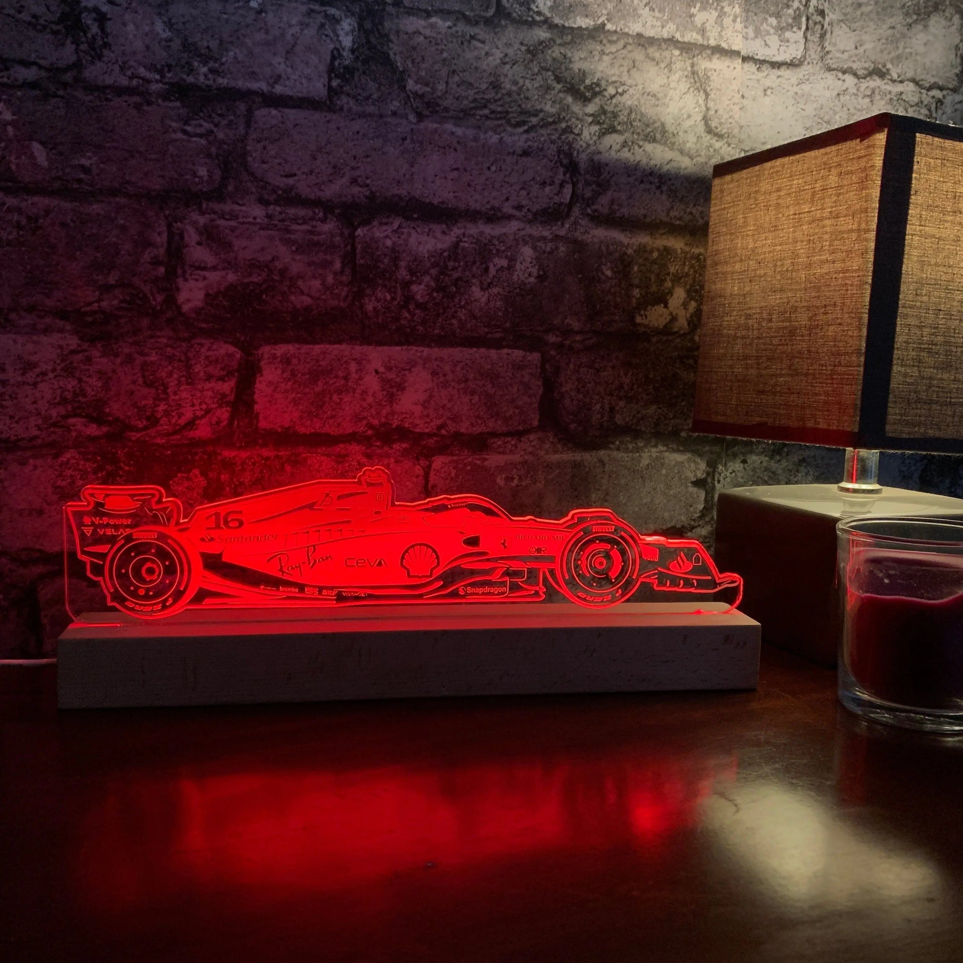 Ferrari - Charles Leclerc 16 F1 Night Light - Night Light - Stock Car & Banger Toy Tracks