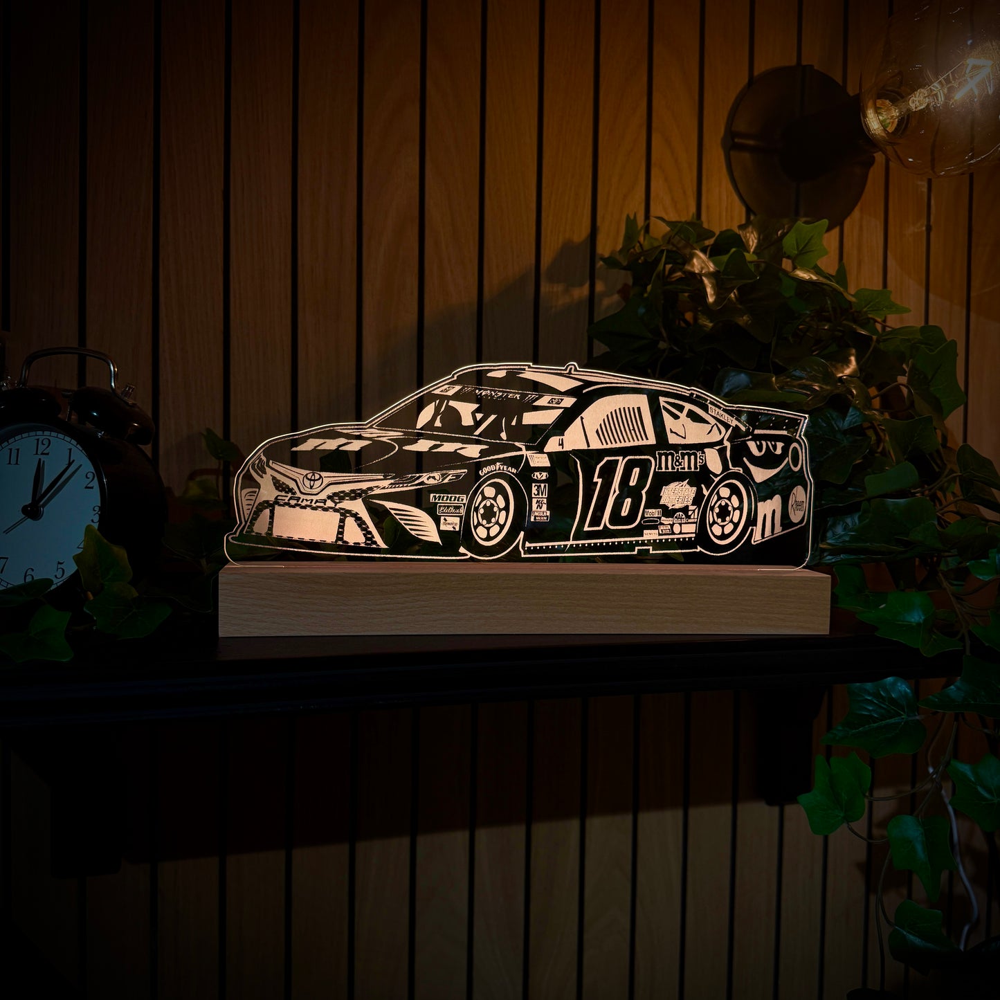 Kyle Busch #18 Toyota Camry LED Lamp Night Light