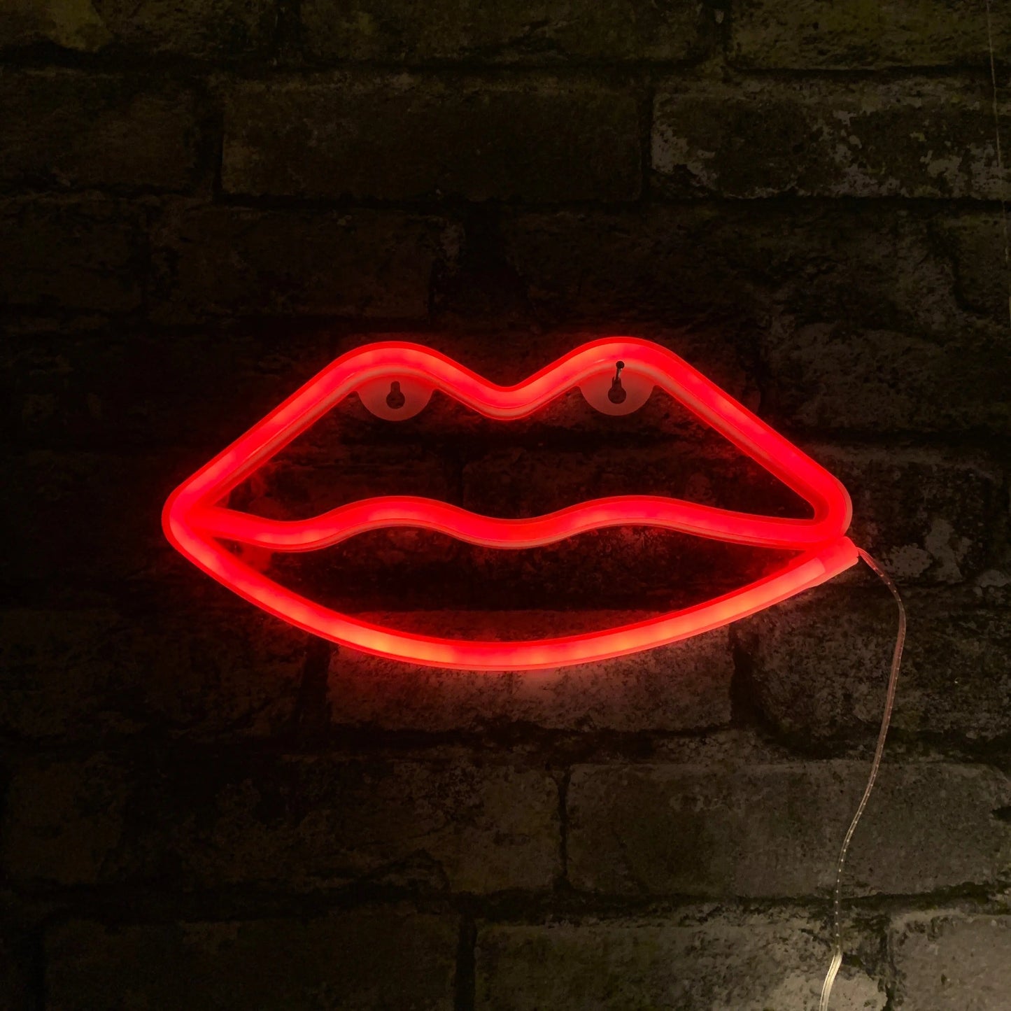 Lips LED NEON Wall Light - Wall Light - Stock Car & Banger Toy Tracks