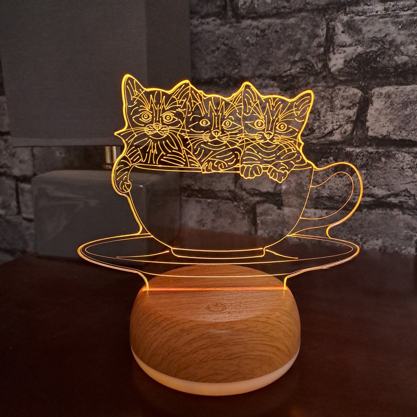 Cute Cats in a Cup LED Lamp Night Light