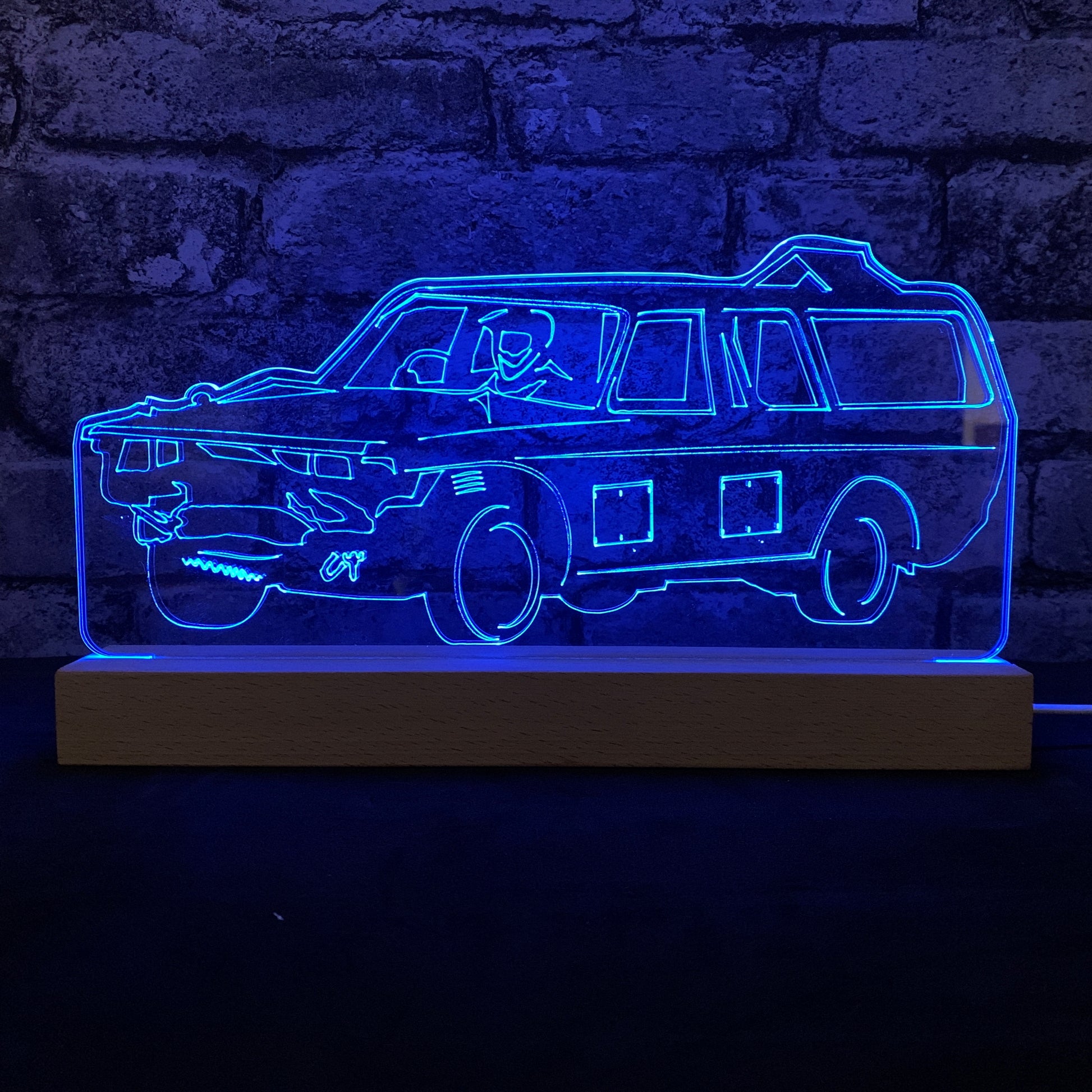 Volvo Estate Banger Night Light - Large Wooden Base - Night Lights & Ambient Lighting - Stock Car & Banger Toy Tracks